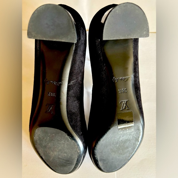 Louis Vuitton Monogram Suede low heel pumps - Picture 4 of 5